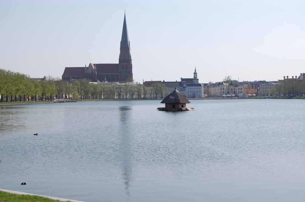 Hotel Nordlicht Schwerin  Exterior foto