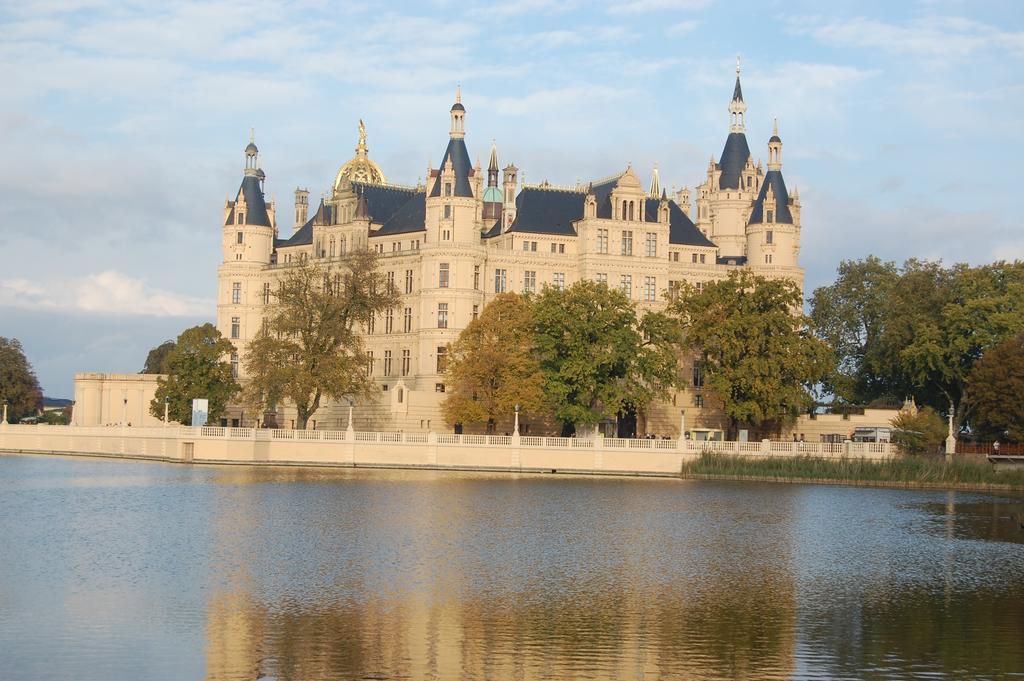 Hotel Nordlicht Schwerin  Exterior foto